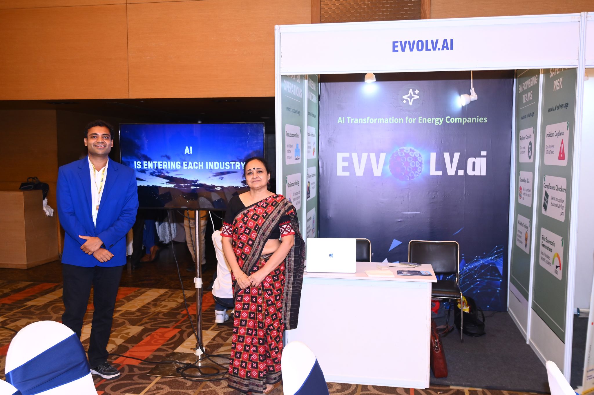 The evvolv.ai stall